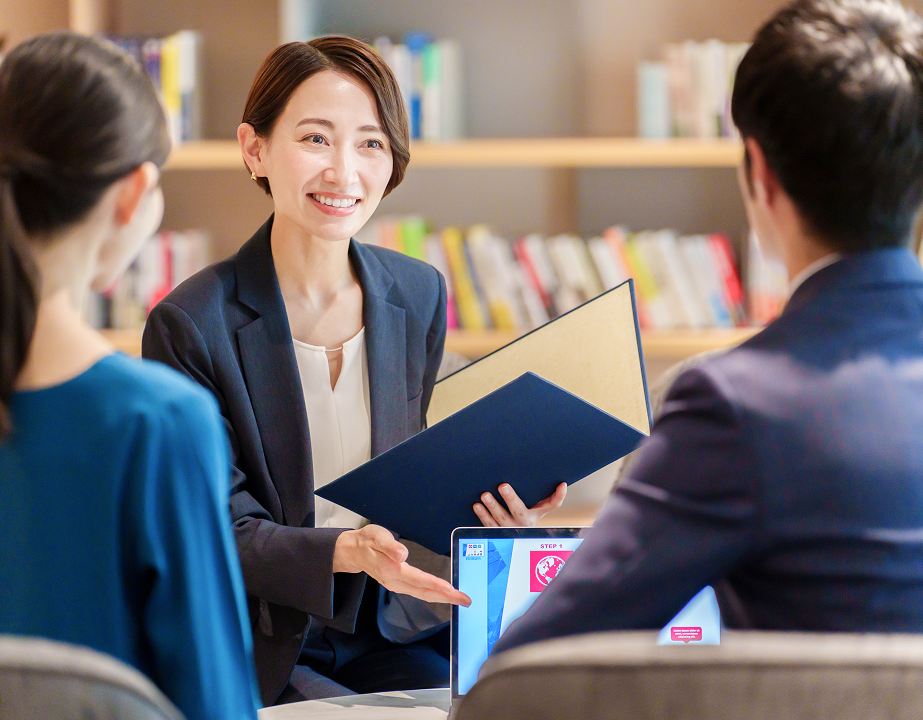 あなたにぴったりの税理士との「出会い」をサポート。何度でも無料でご相談・ご紹介いたします。
